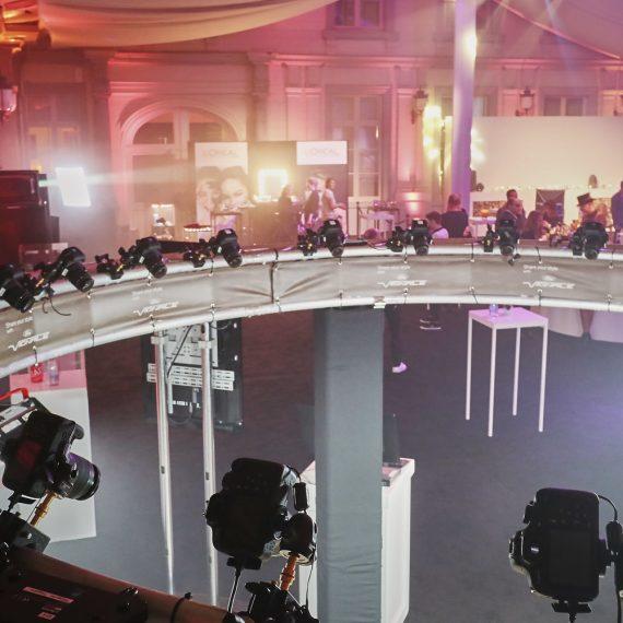 %OneTec - Event Technology - Brand Activations - IT Rental - Photobooth - Badging - Registration%