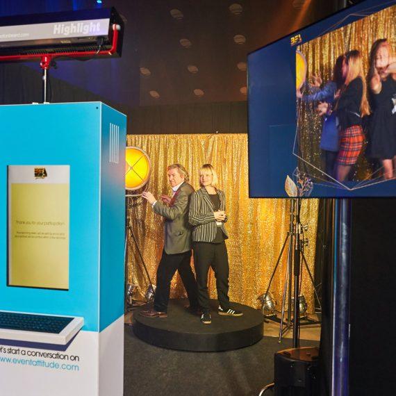 %OneTec - Event Technology - Brand Activations - IT Rental - Photobooth - Badging - Registration%